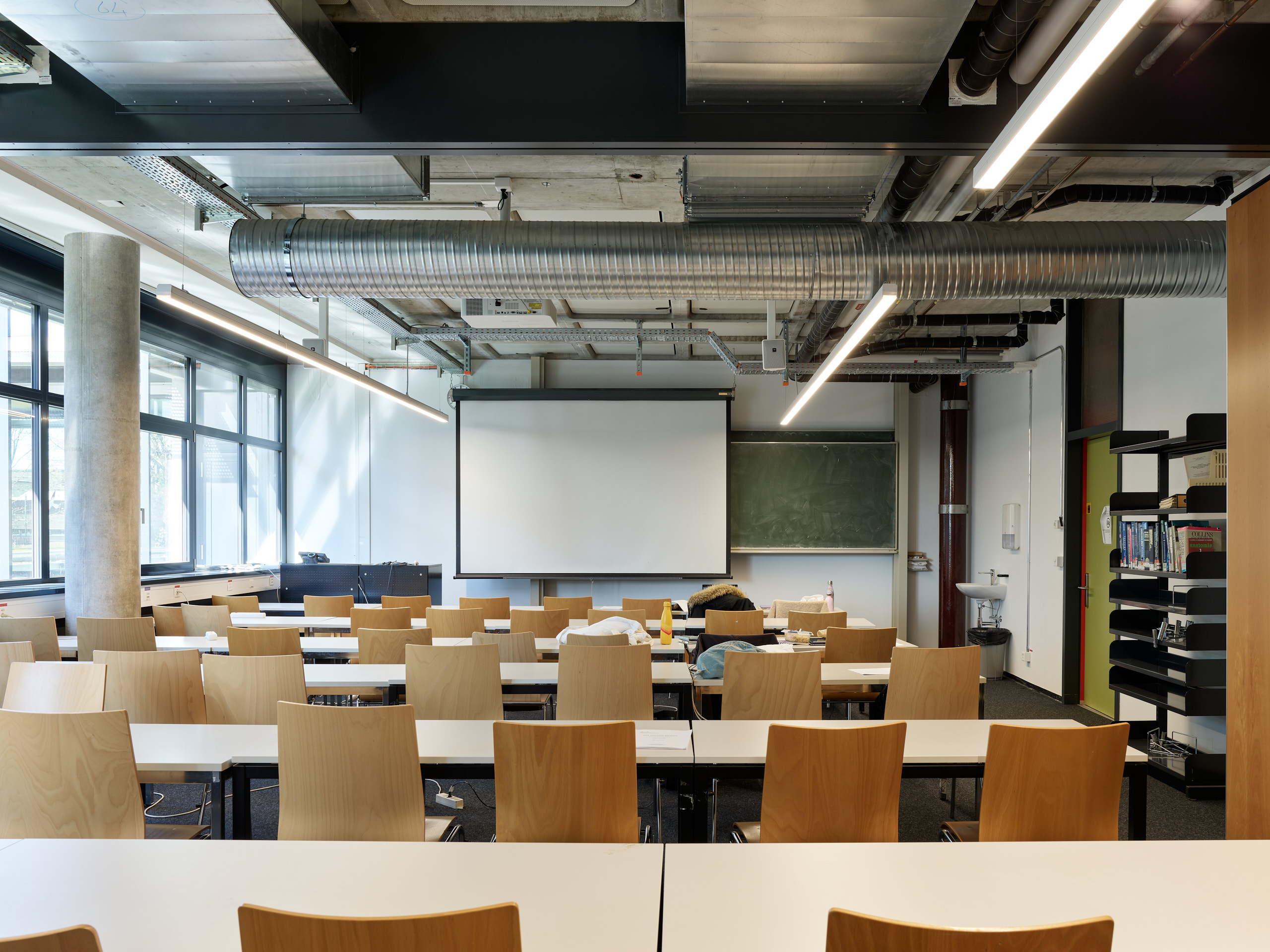 UNIL bâtiment CLE-F Biochimie